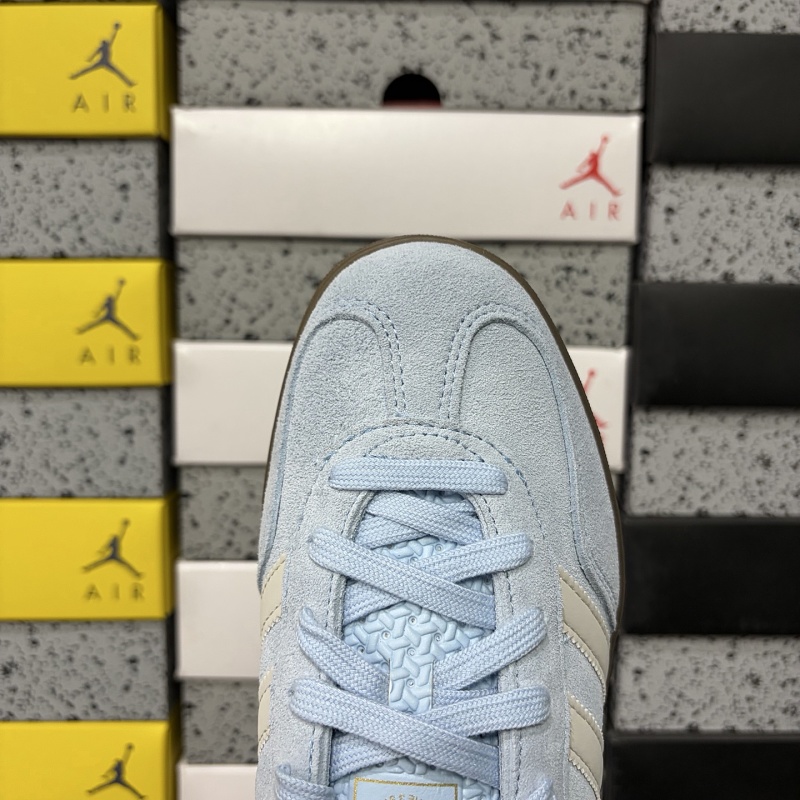Gazelle Indoor 8