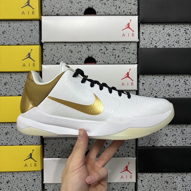 Jordan KB6 Sneakers 12