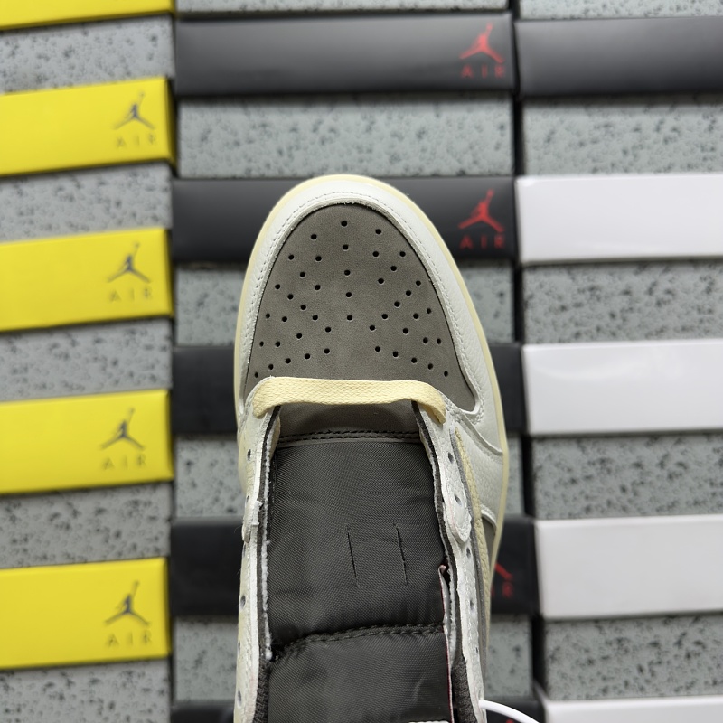 Jordan 1 Sneakers 6