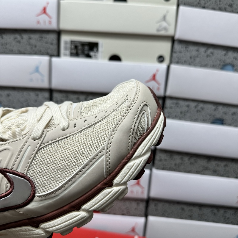 Air Max Moto 2K 6
