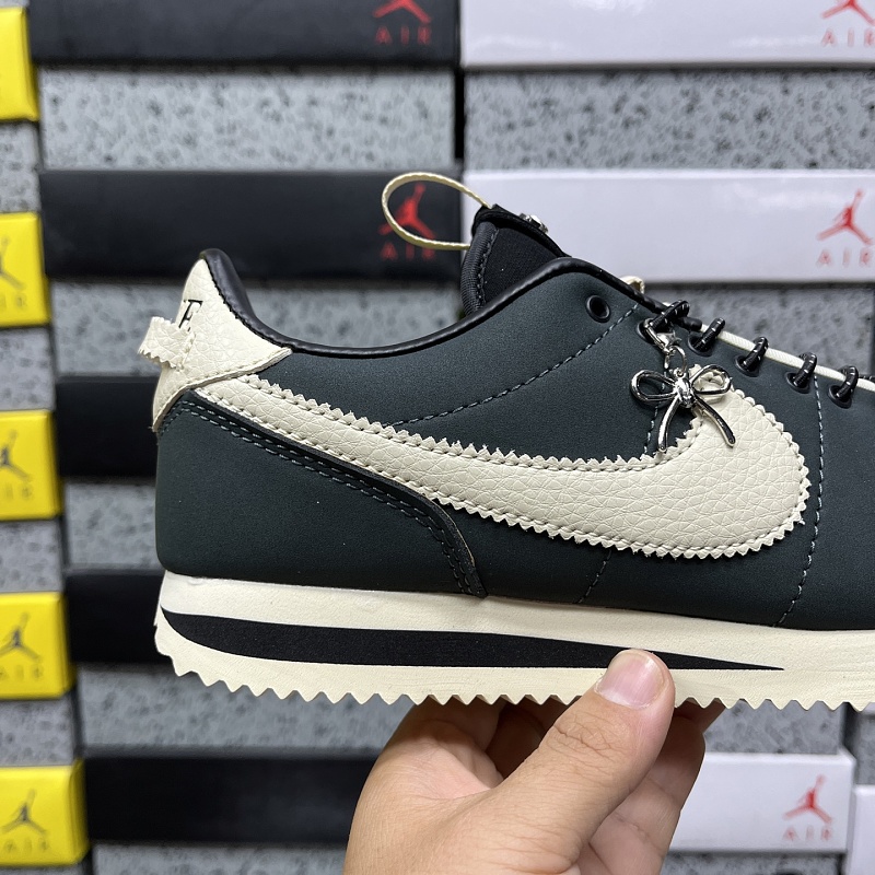 Cortez 7