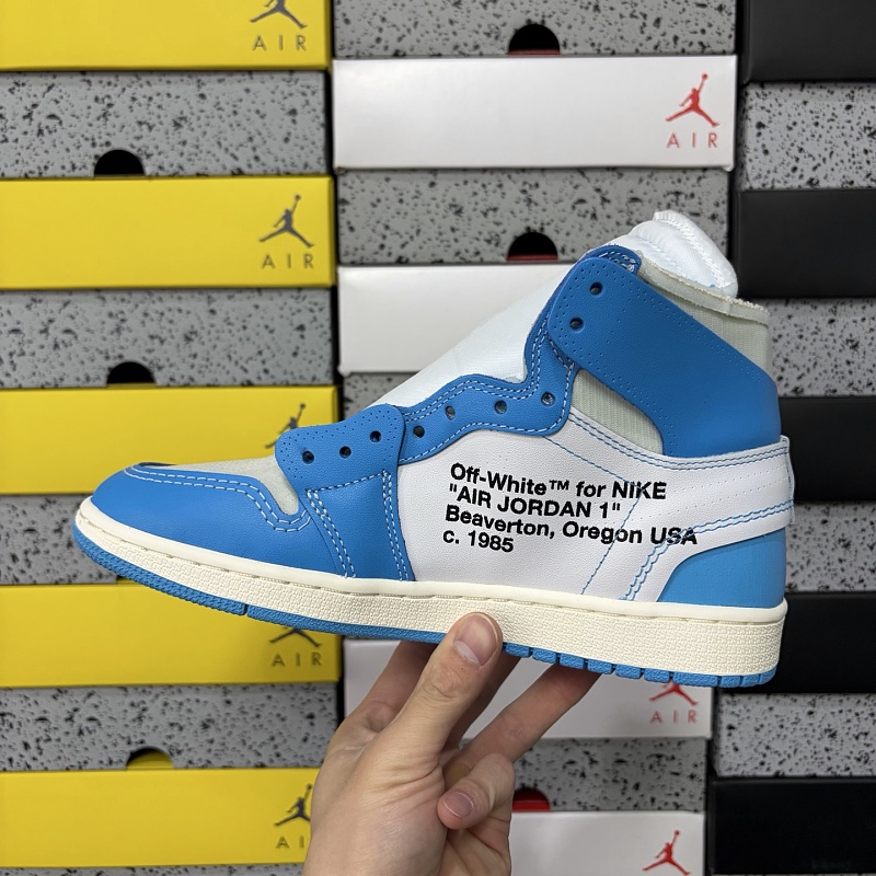 Jordan 1 Sneakers 4