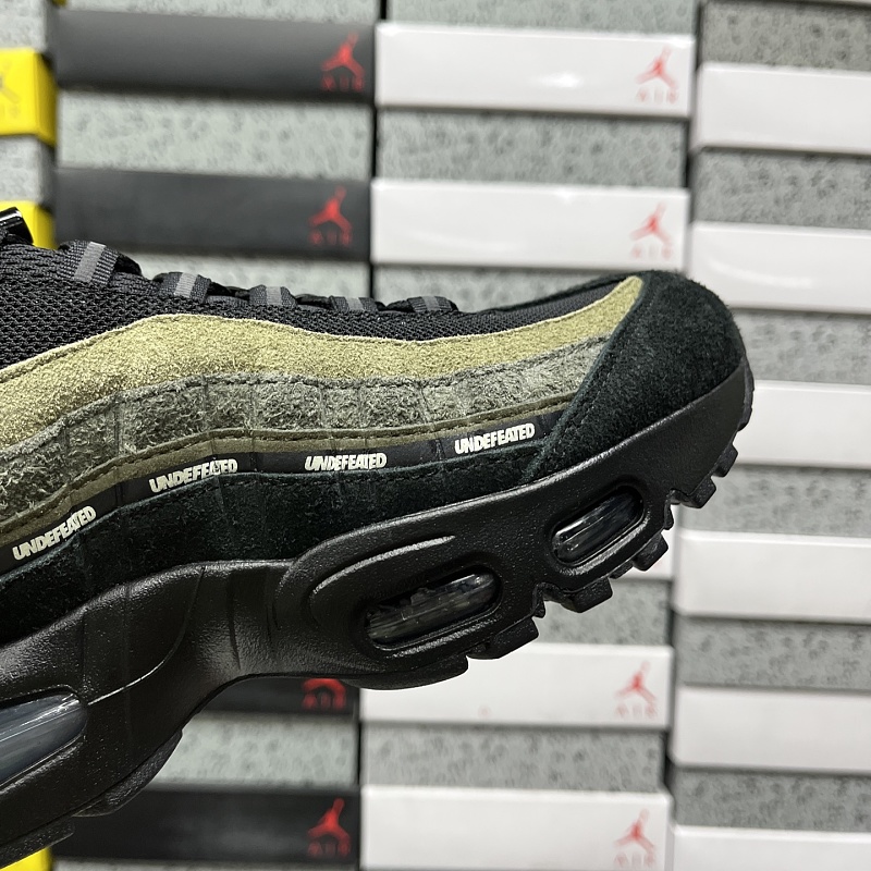 Kz2. Air Max 95 8
