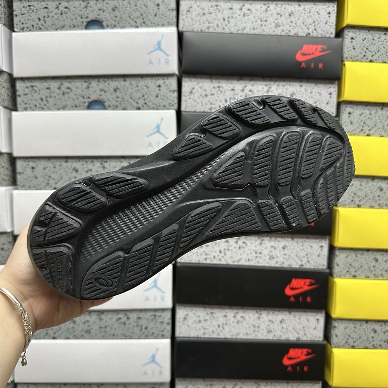 Asics GT-2000 12 Sneakers · 2