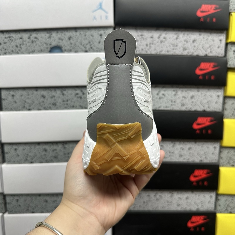 Norda 001 V-003 · 3