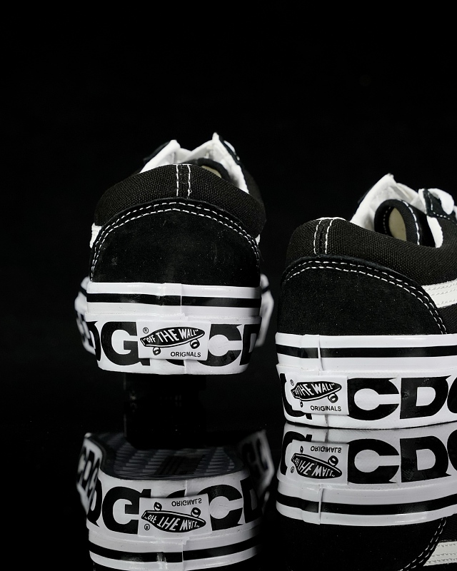 Skool CDG Vn000shepu7 2