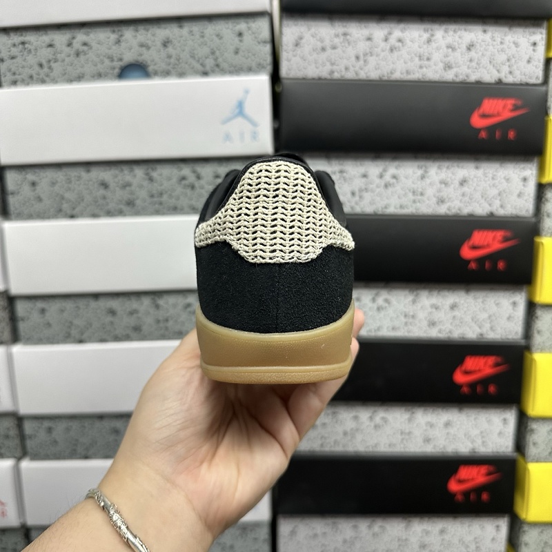 Gazelle Indoor 3
