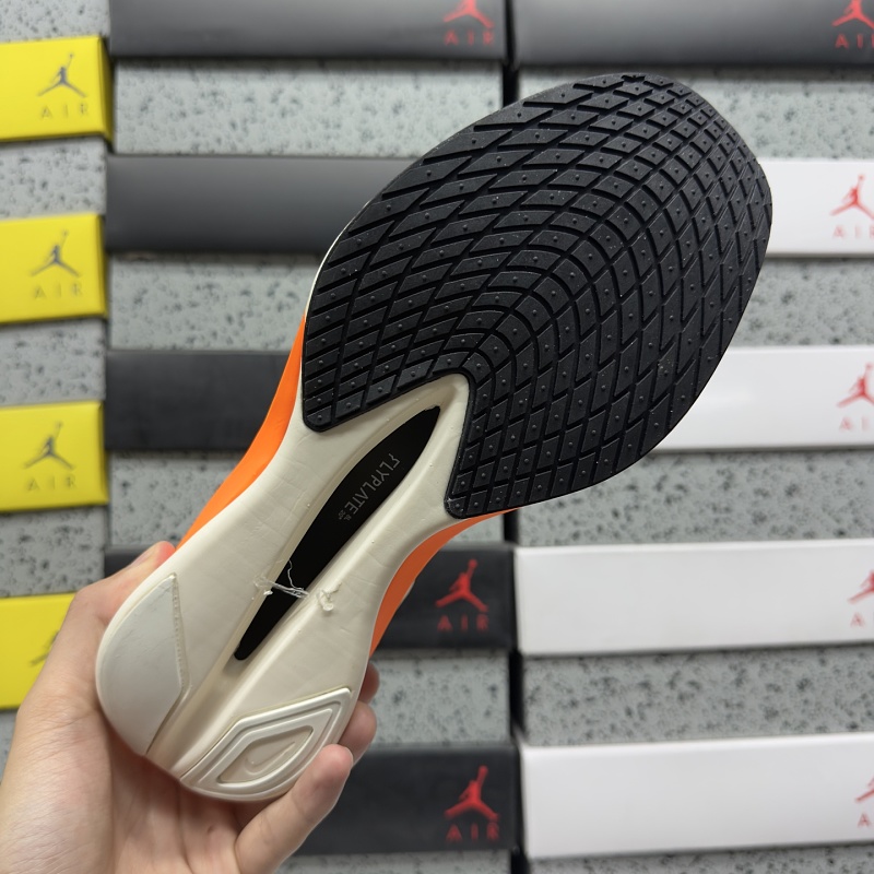 Air Zoom Xvaporfly Next% 4/
