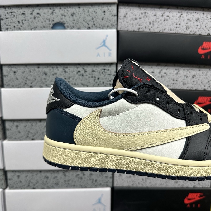Jordan 1 Sneakers 6