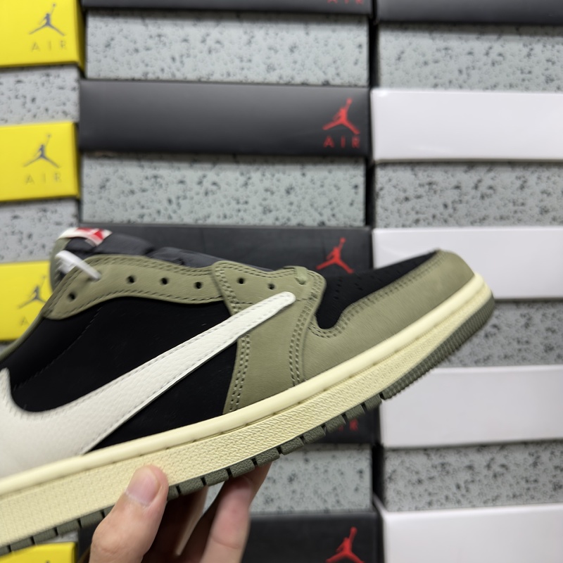 Travis Scott Reverse Swoosh Sneaker 8
