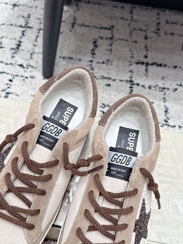 Ggdb Golden Goose Deluxe Brand · 4