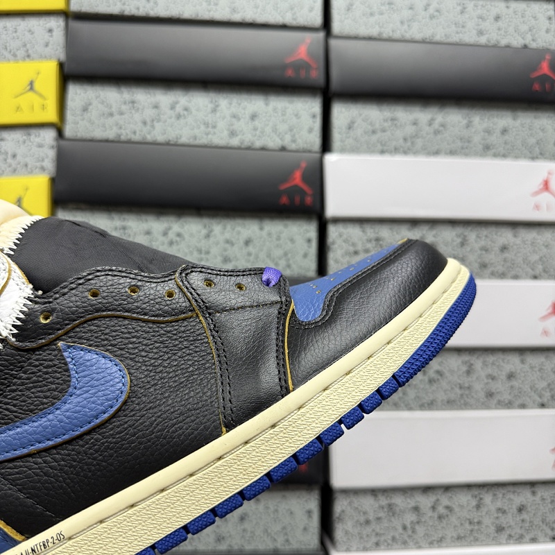 Jordan 1 Sneakers 7