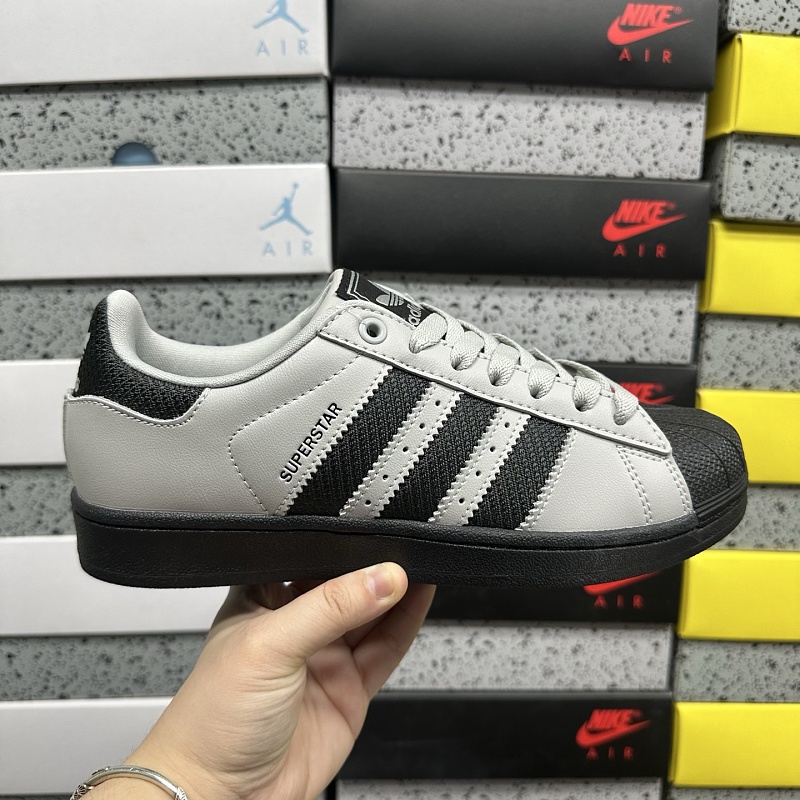 Superstar Ii 9