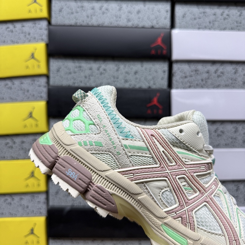 Gel-Kahana 8 1012A978-101 · 6