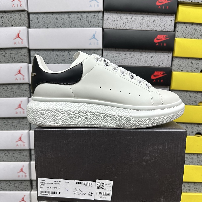 Alexander Mcqueen 9