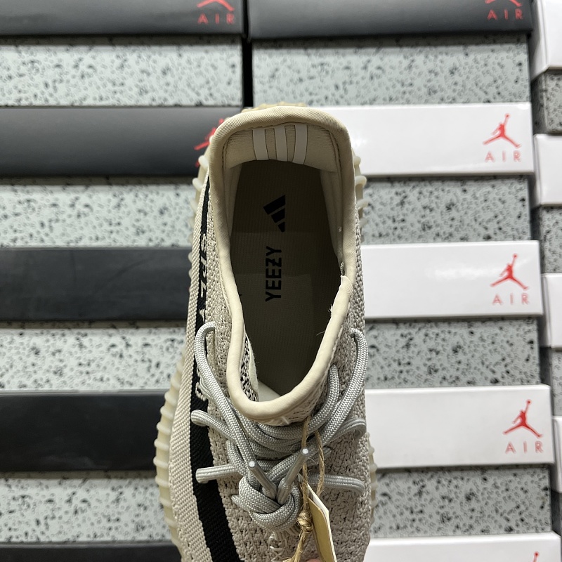 350 Boost V2 · 4