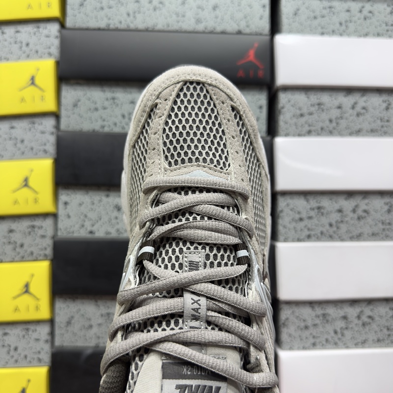 Air Max Moto 2K 5
