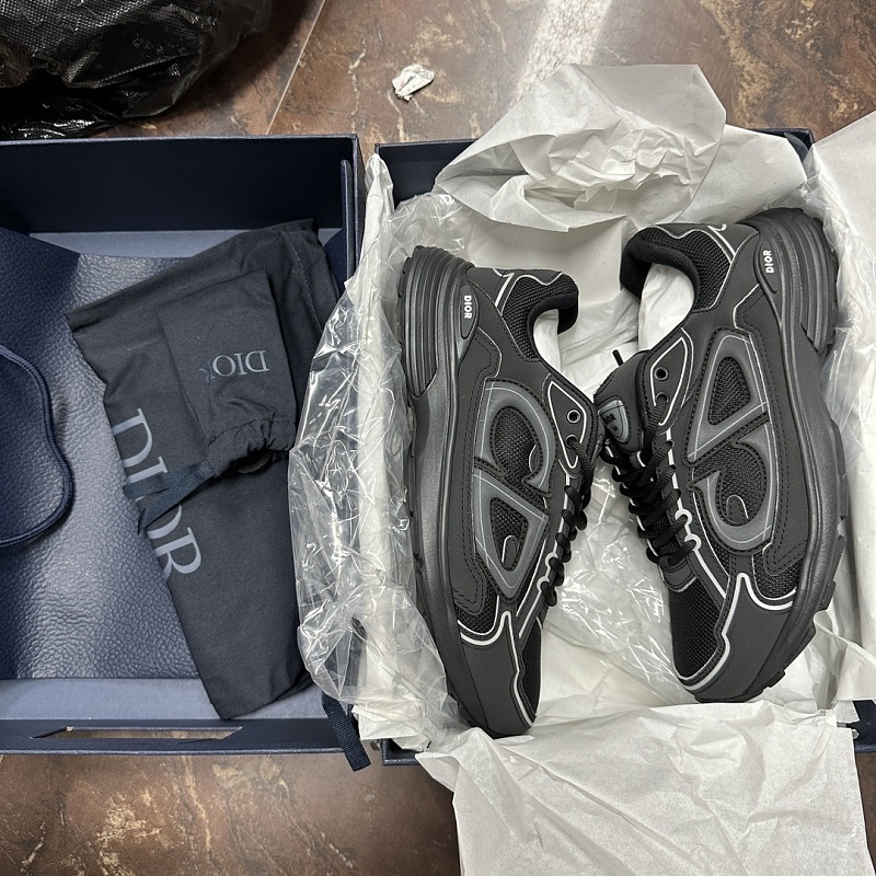 Dior B30 Sneakers · Black 5