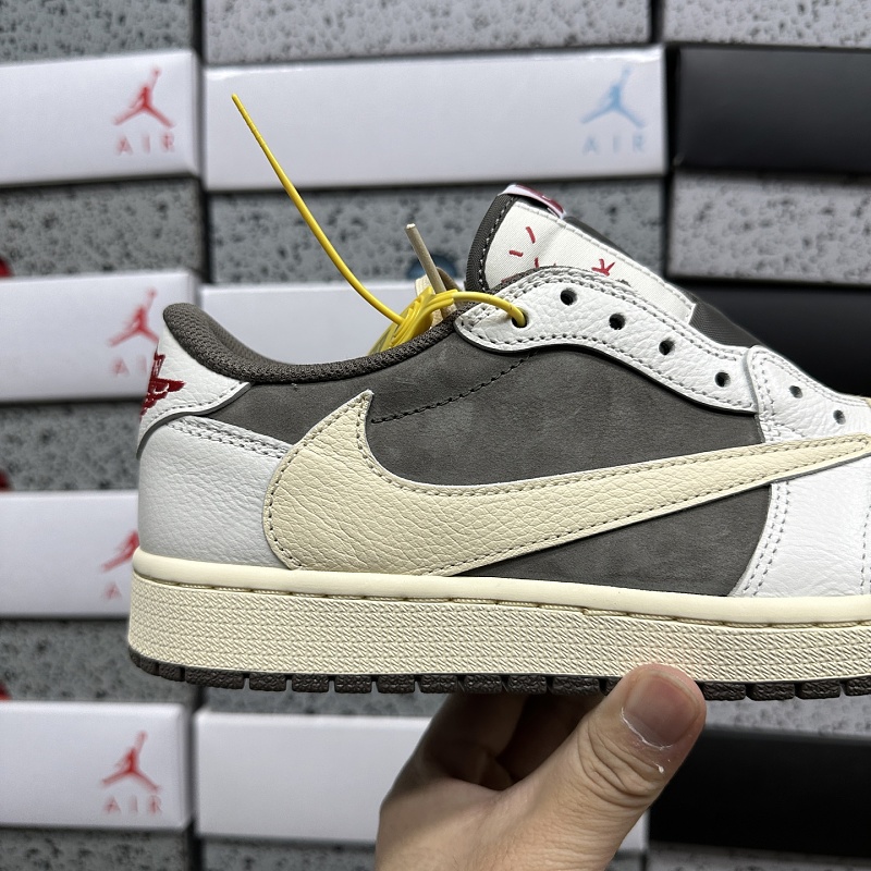 Nike Reverse Swoosh Sneakers 5