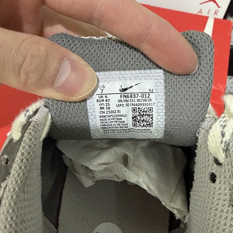 New Balance P-6000 Sneakers