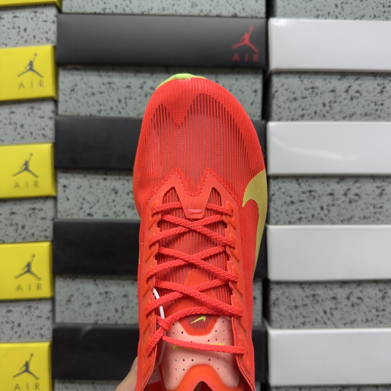 Air Zoom Xvaporfly Next% 4/ 5