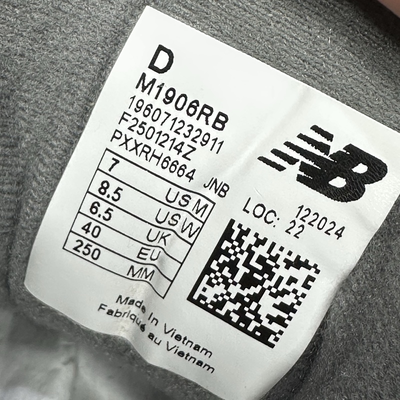 New Balance 1906 Sneakers 7