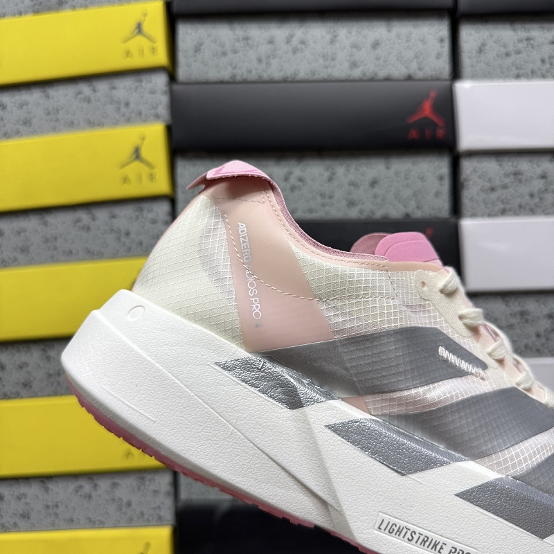 Adizero Adios 4M 6