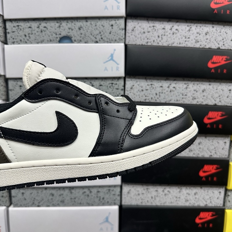 Jordan 1 Sneakers 6