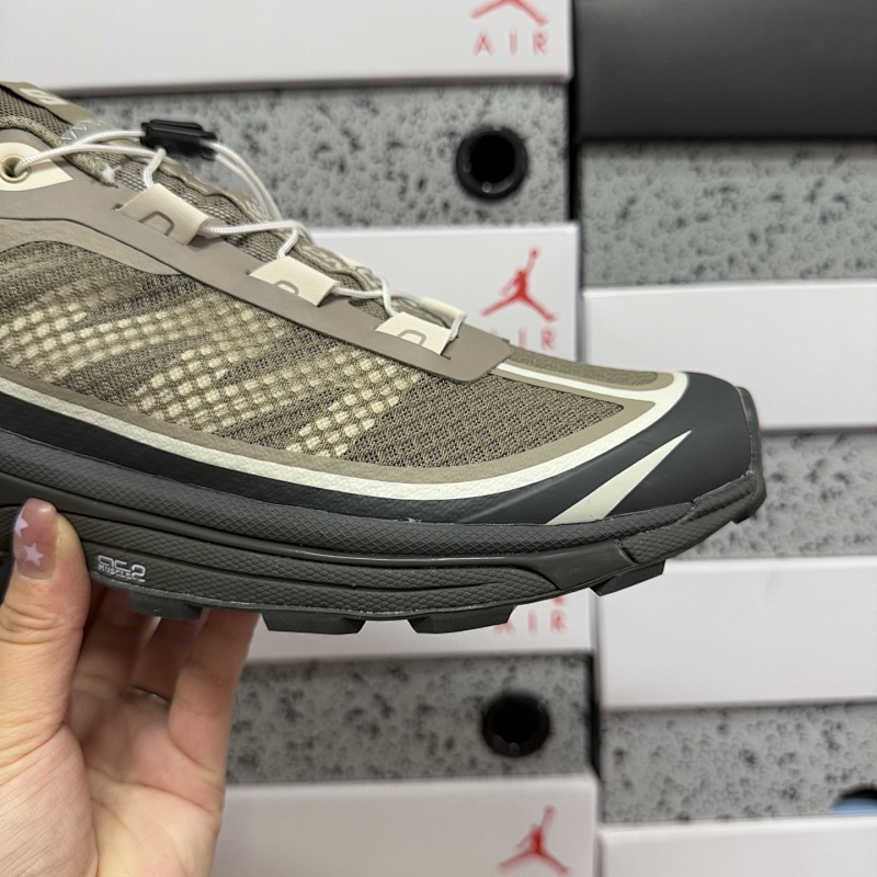 Salomon XT-6 Sneakers Black · 6
