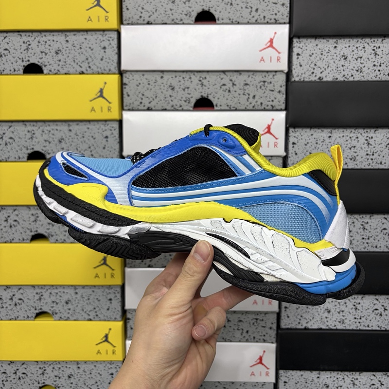Triple S.2 Triple S 2 4497 · 5