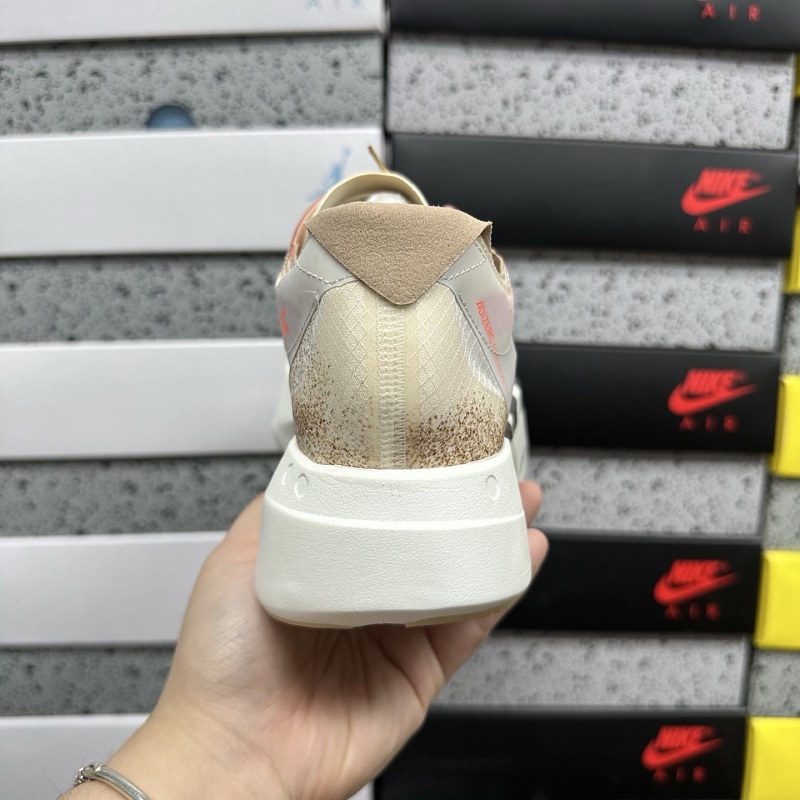 Adizero Adios 4M 3