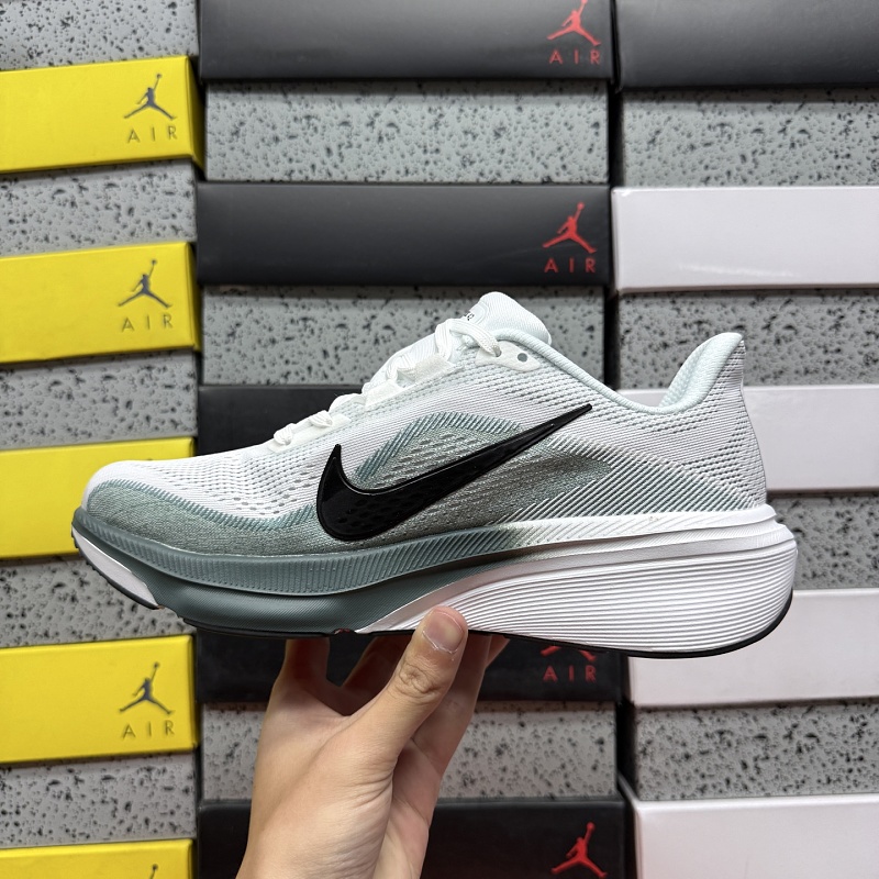 Zoom Pegasus 42 3