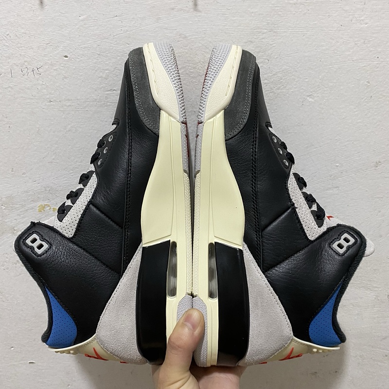 Jordan 3 Sneakers 6