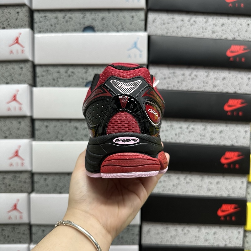Omni9 · 3