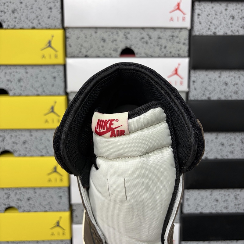 Jordan 1 Sneakers 7