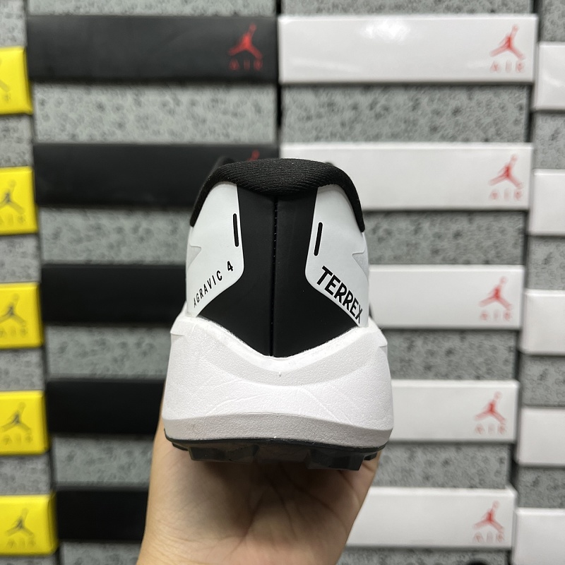 Adidas Trerex Agravic 4 3