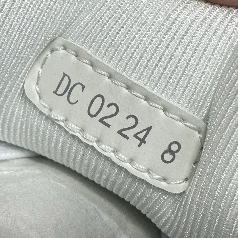Dior B27 Sneakers · White 2