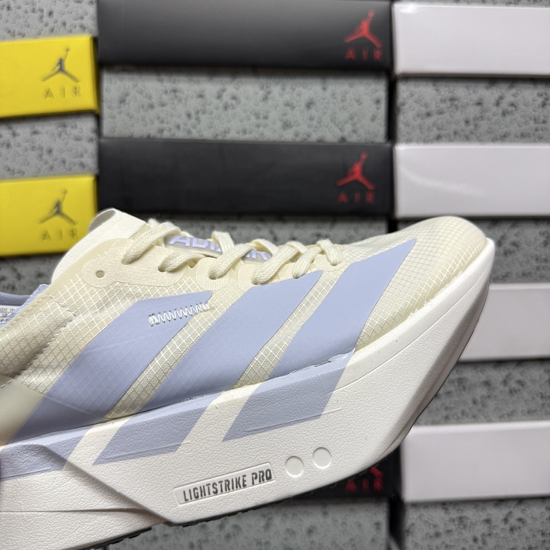 Adizero Adios 4M 7