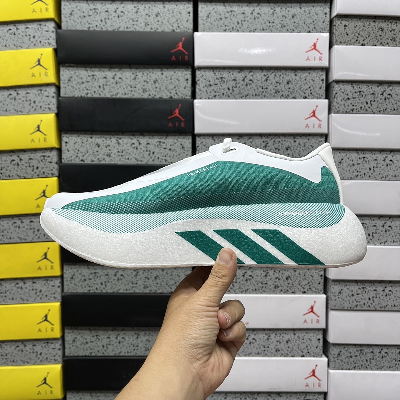 Hyperboost Edge M · 3