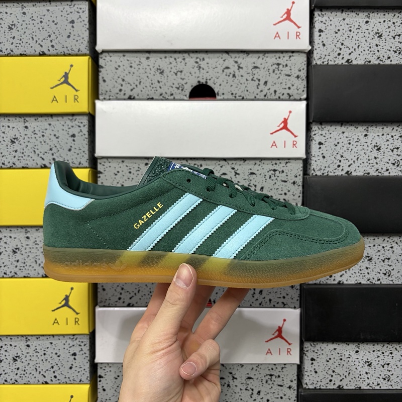 Gazelle Indoor / 10