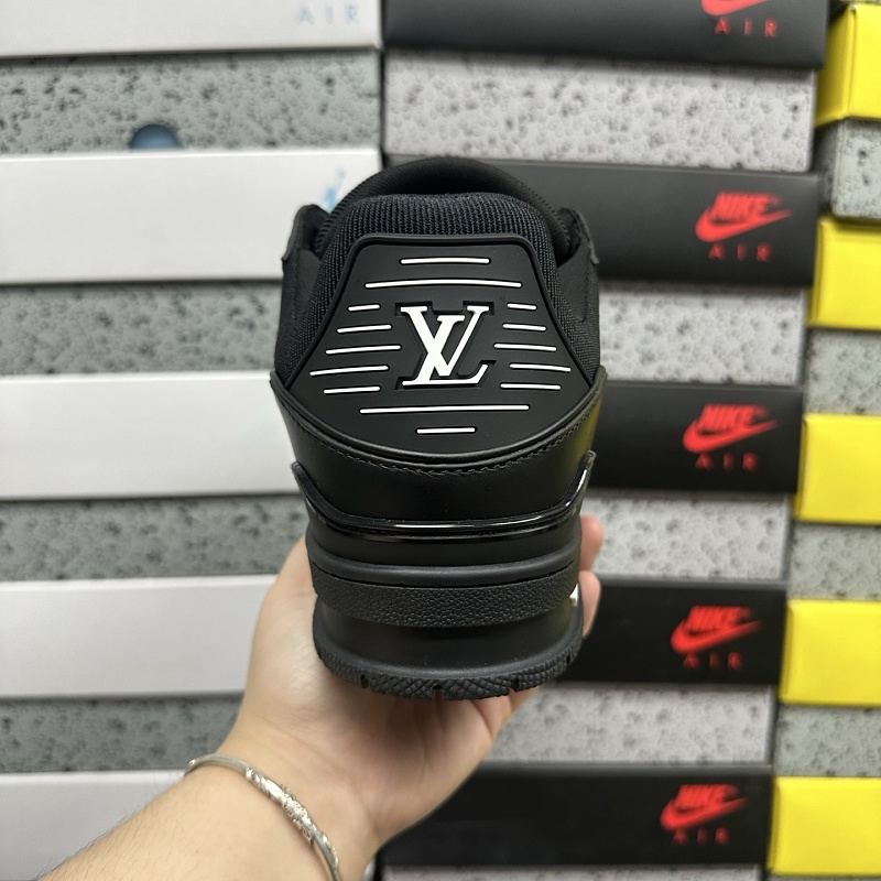Trainer · 2
