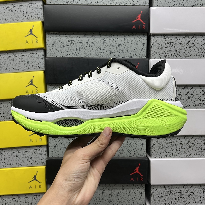 UA 40-45 5338038 白绿 · 4