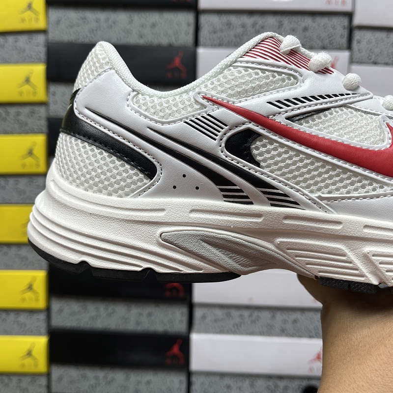 Nike Vomero 7