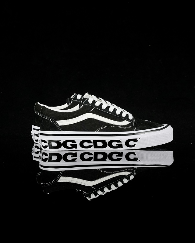 Skool CDG Vn000shepu7 7