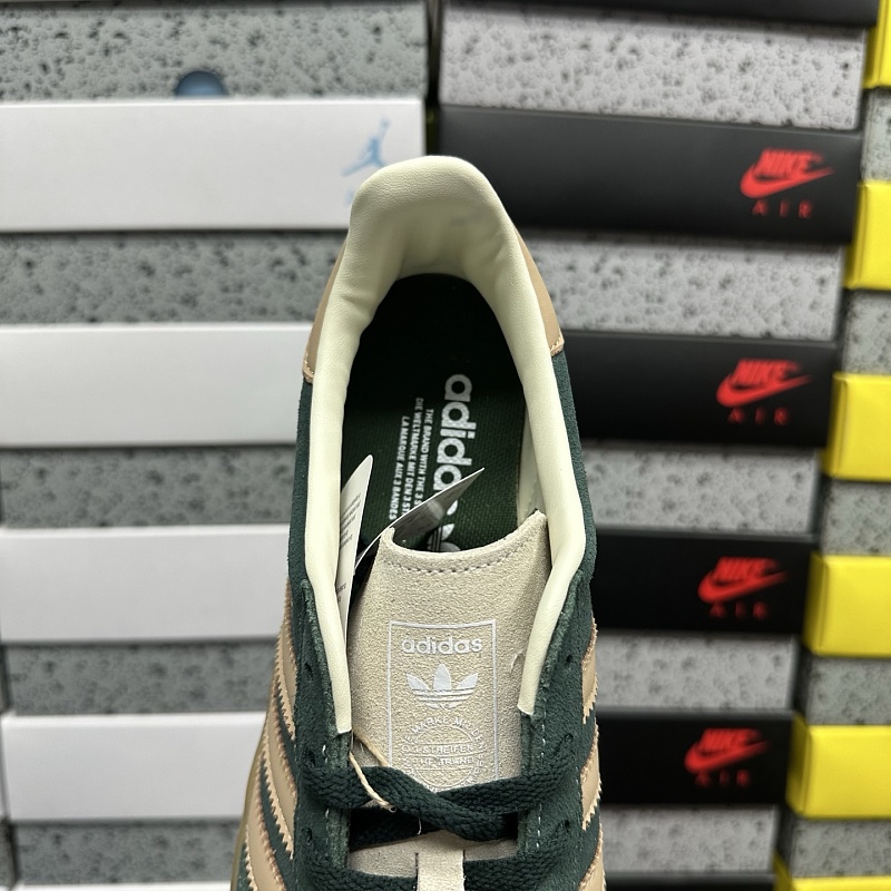 Gazelle Indoor 4