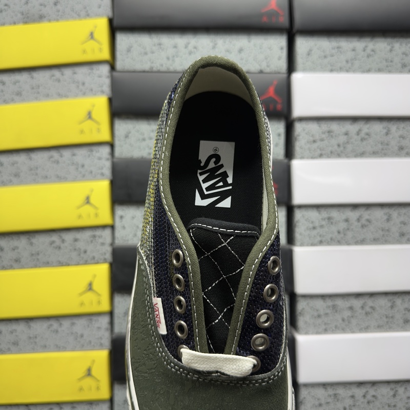 Old Skool 36 Vn000db8240 · 4