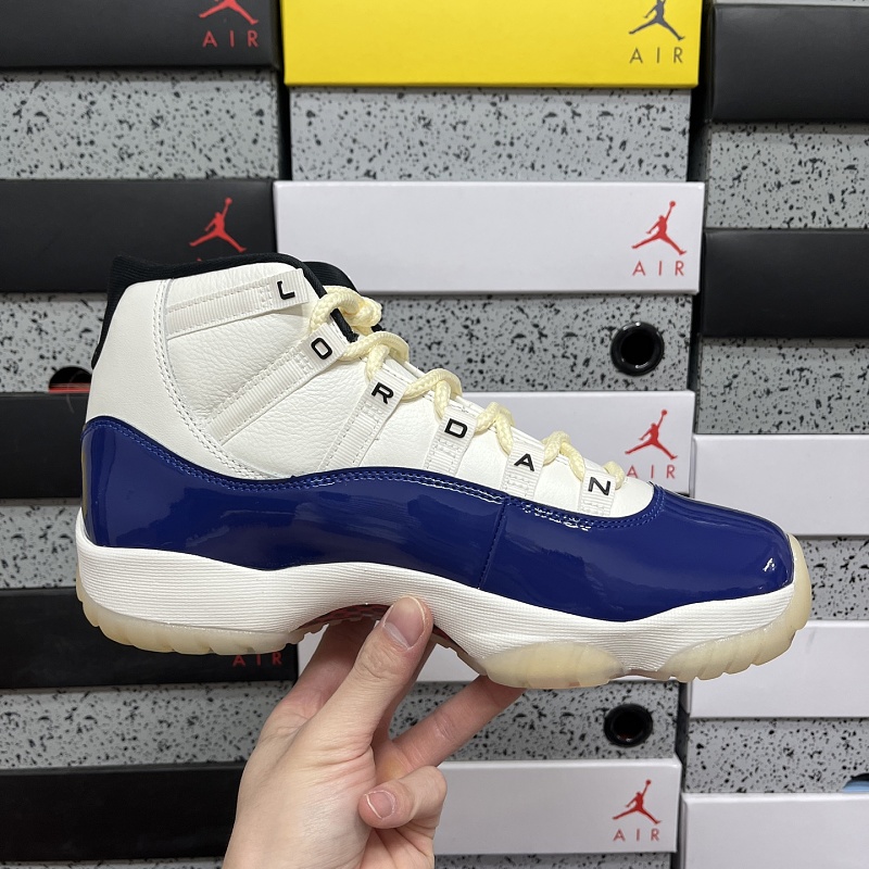 Jordan 11 Sneakers 2