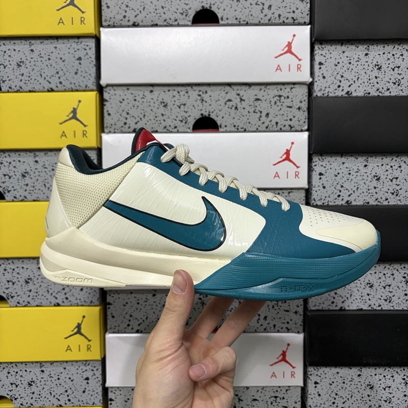 Jordan KB6 Sneakers 12