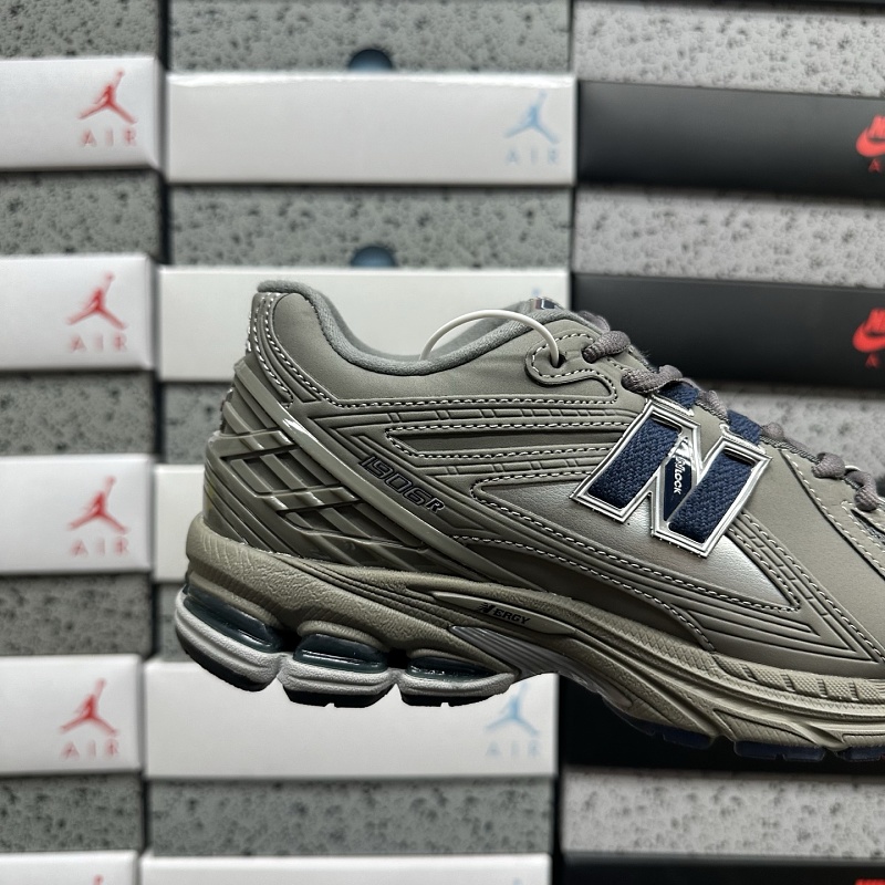 New Balance 1906 Sneakers 4
