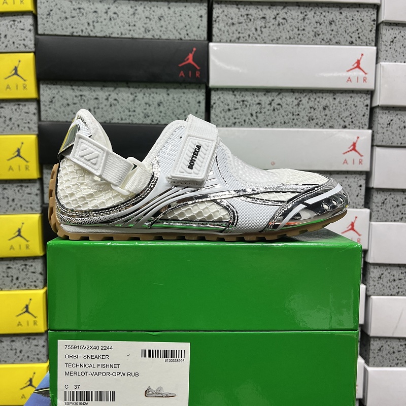 BV （36-47） 755915V2X40 2244 银白 8